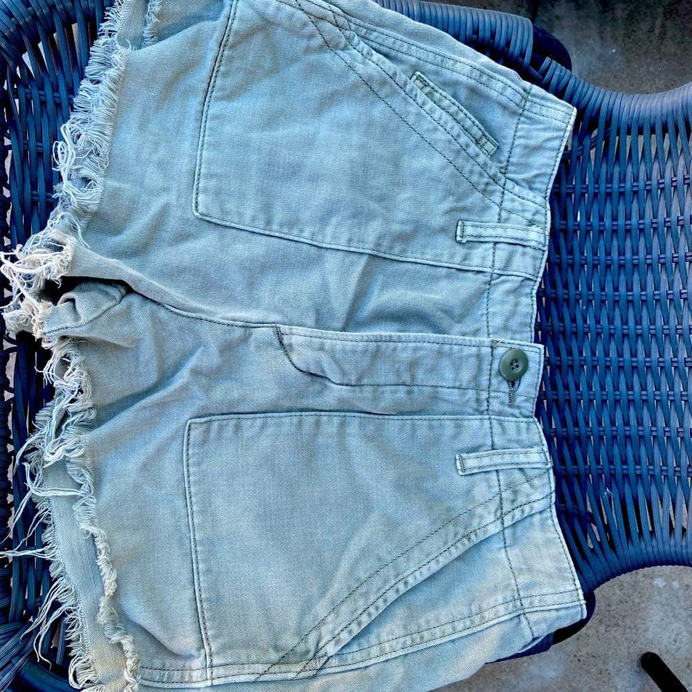 Trendy Cargo Shorts American Eagle High Waisted Button-Up Shorts Size XS